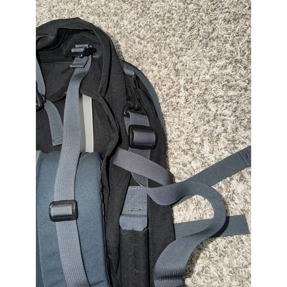Karrimor Continental 75 L Hiking Backpack Black Blue GREAT CONDITION RARE‎